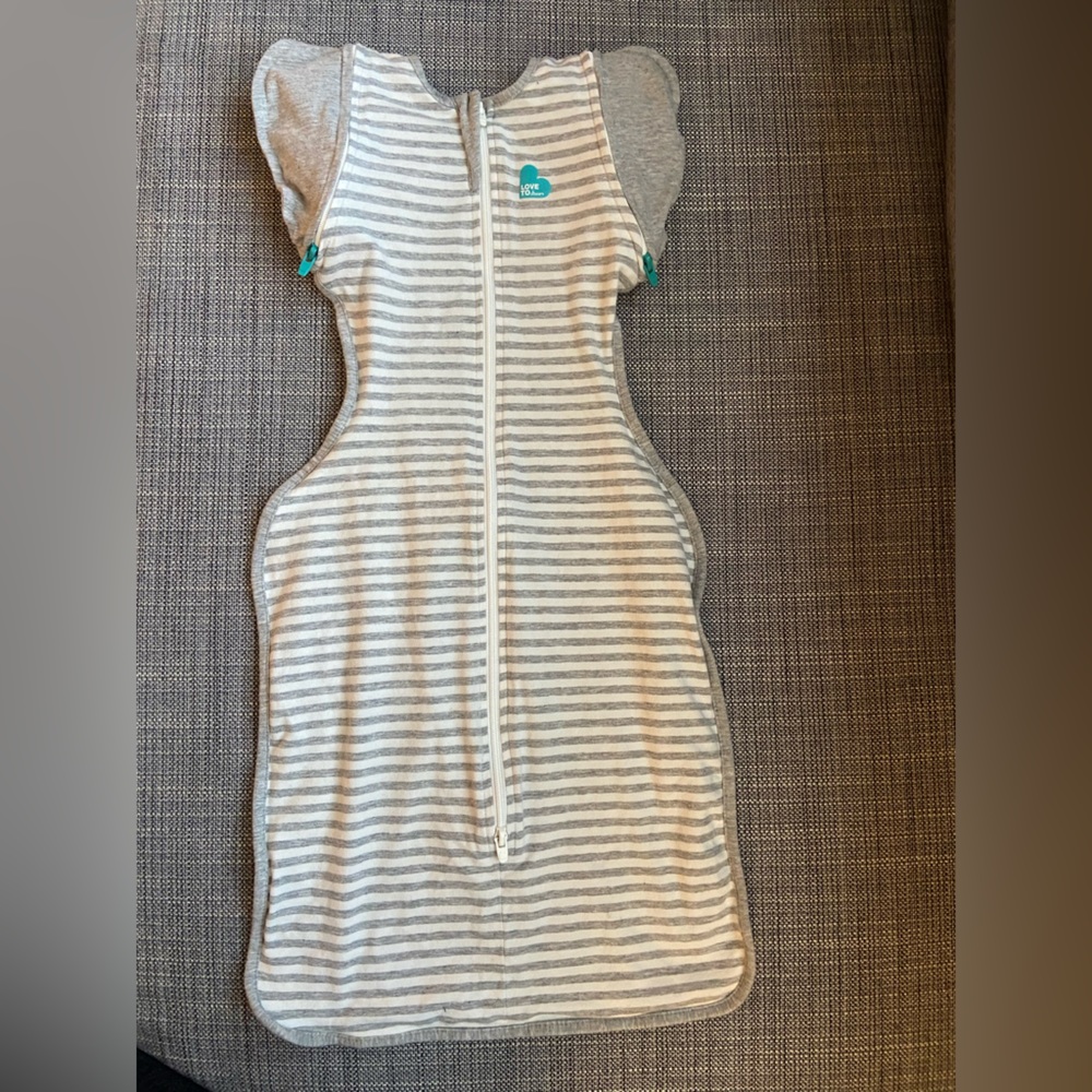 Swaddle Up/ Love to Dream size M with zippered hands